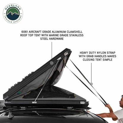 Side hinge detail and frame structure of OVS Sidewinder tent