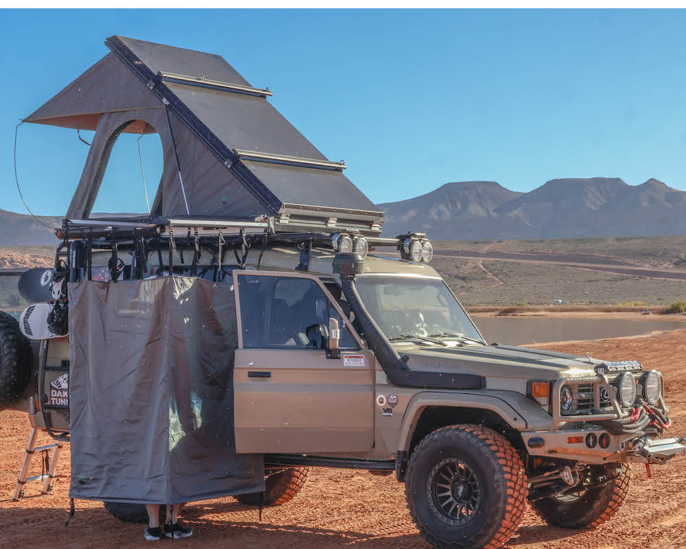 OVS Mamba Clamshell - Overland Odyssey