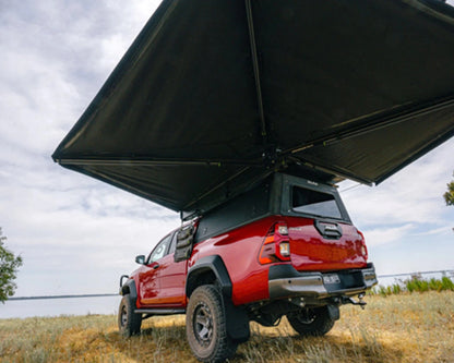 Ironman 4x4 DeltaWing 270° Awning