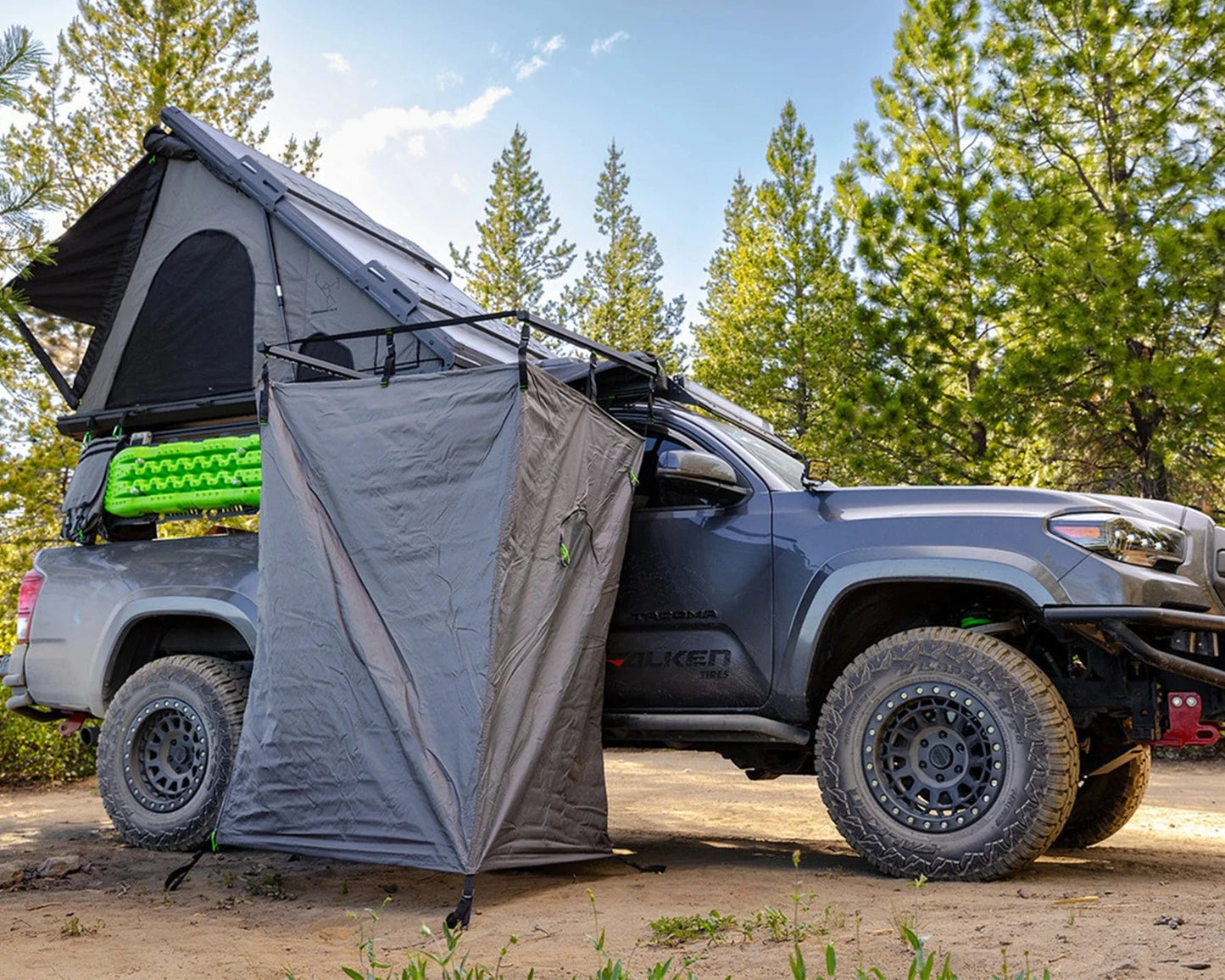 Ironman DeltaWing Ensuite | Privacy Shower Tent