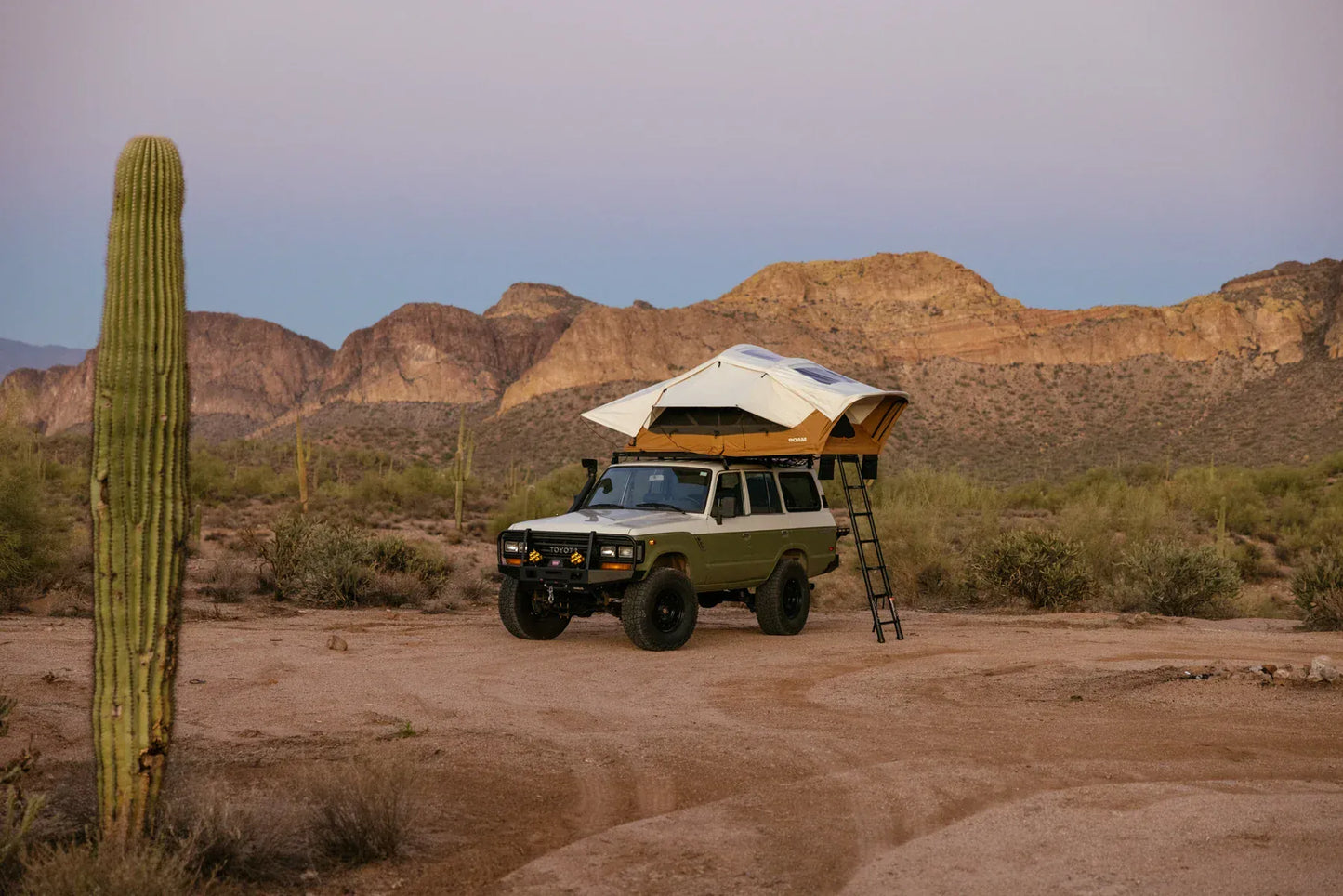 ROAM Vagabond 2.0 Xtra Large Rooftop Tent