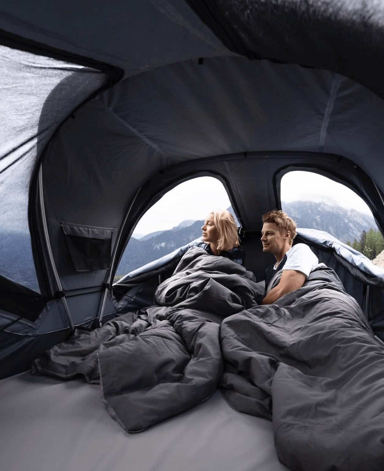 Thule Approach Rooftop Tent