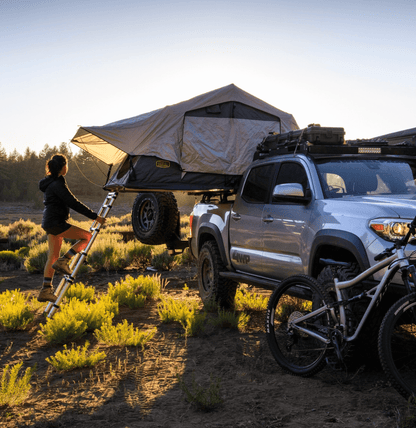 Smittybilt Gen2 Overlander Tent - Overland Odyssey