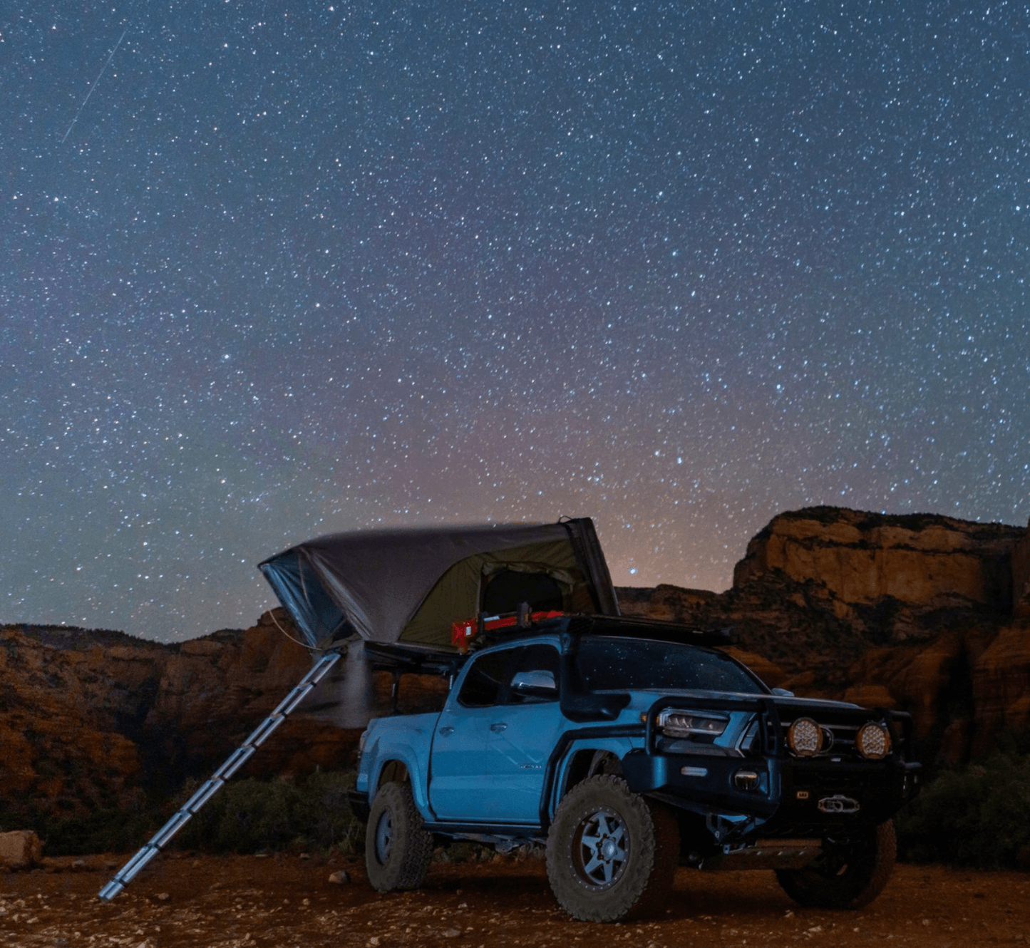 ARB Esperance V2 Rooftop Tent - Overland Odyssey