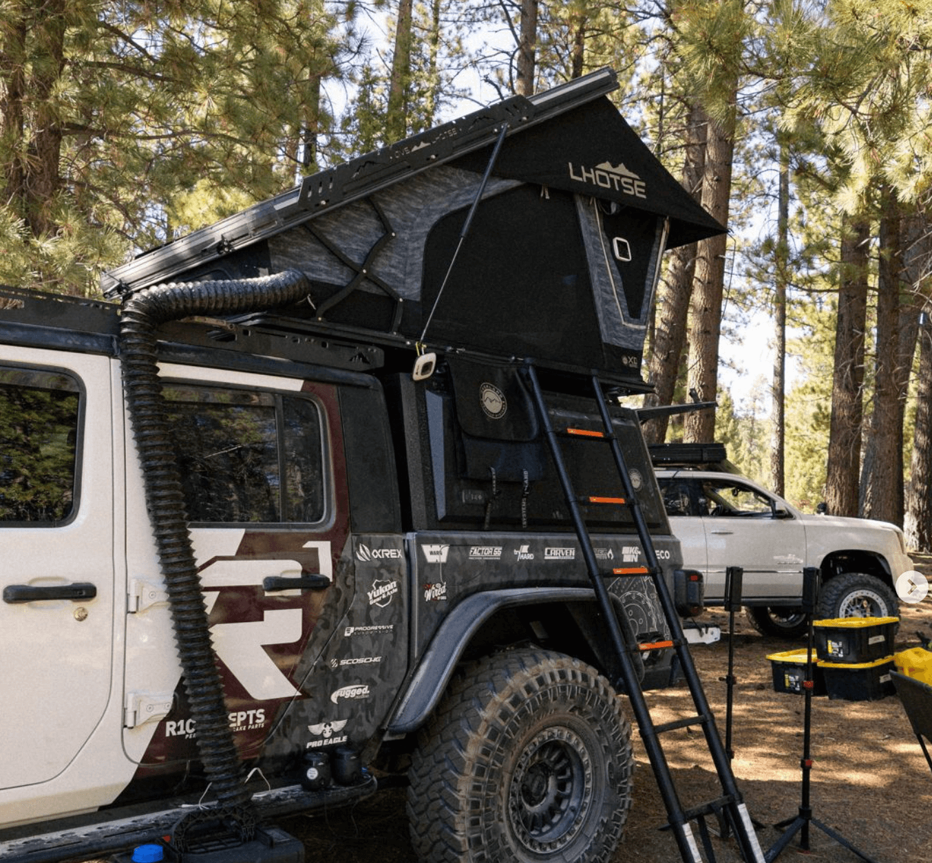 OVS XD Lhotse Clam Shell Rooftop Tent