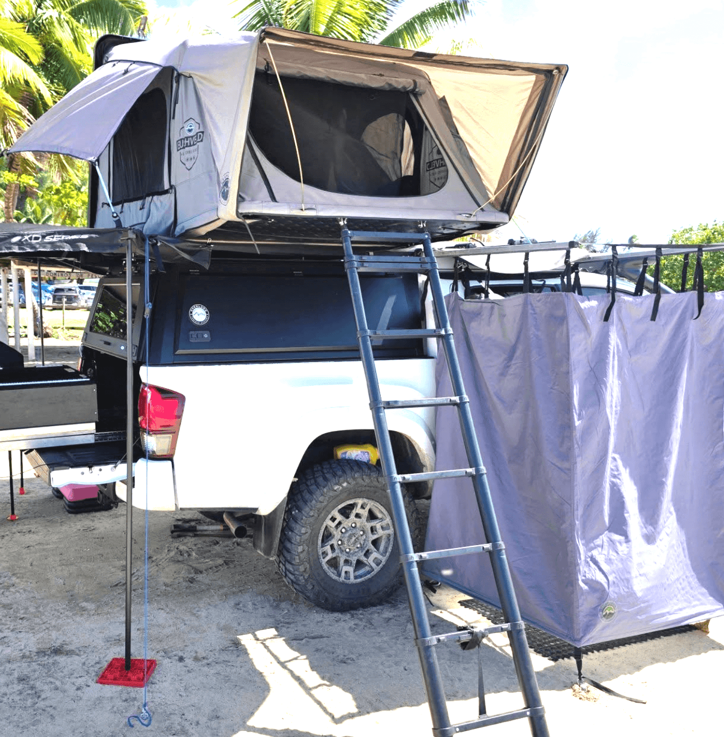 OVS HD Bushveld Cantilever Rooftop Tent