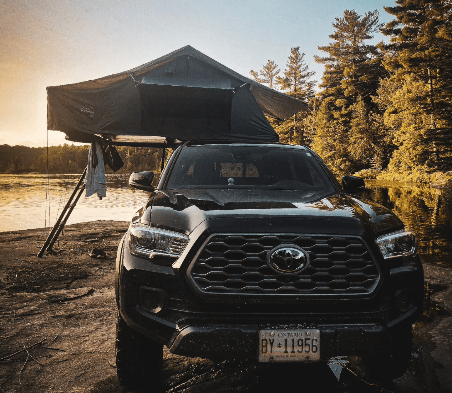 OVS HD Nomadic Extended Rooftop Tent