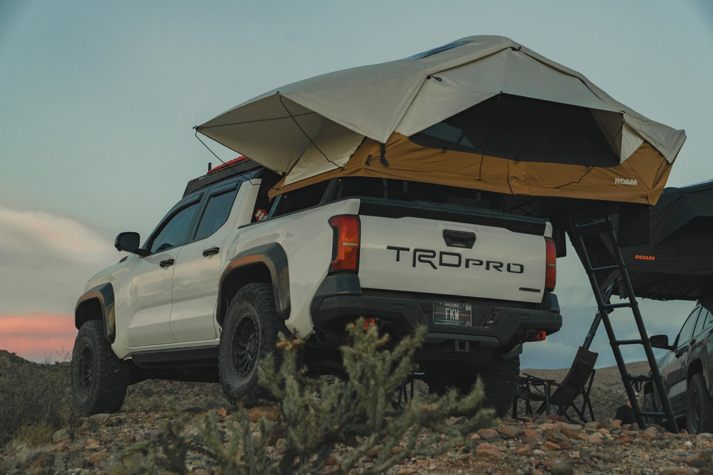 ROAM Vagabond 2.0 Xtra Large Rooftop Tent